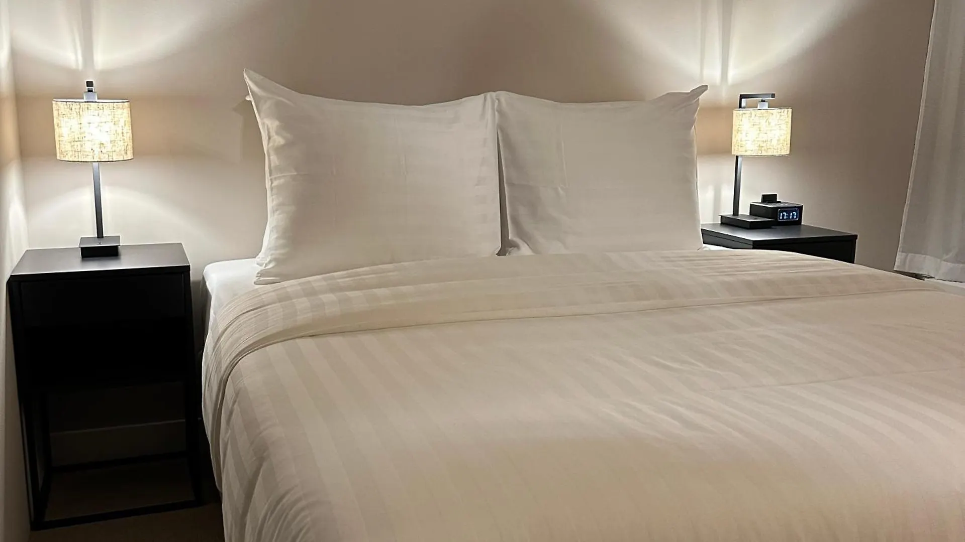 Hotel Grand Canal Делфт