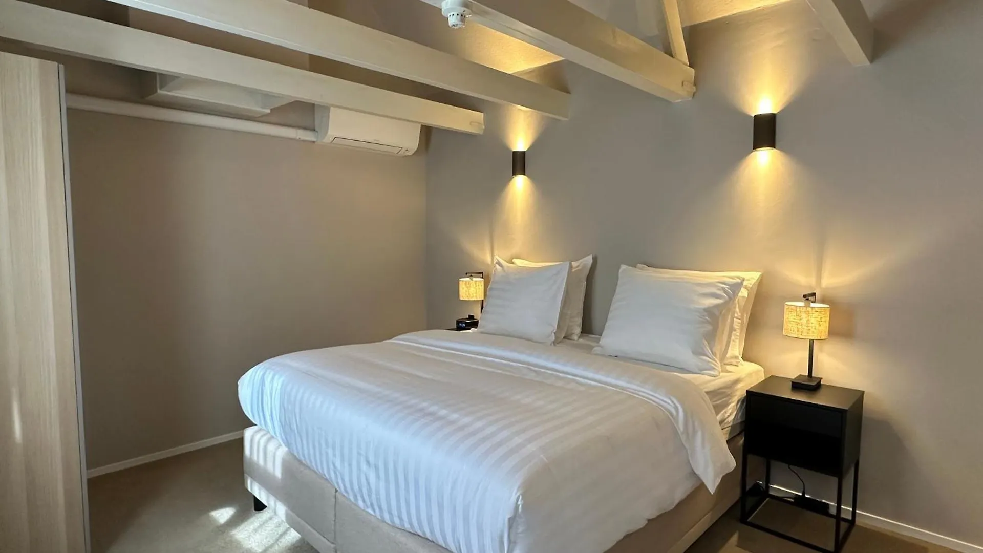 Hotel Grand Canal Delft Netherlands