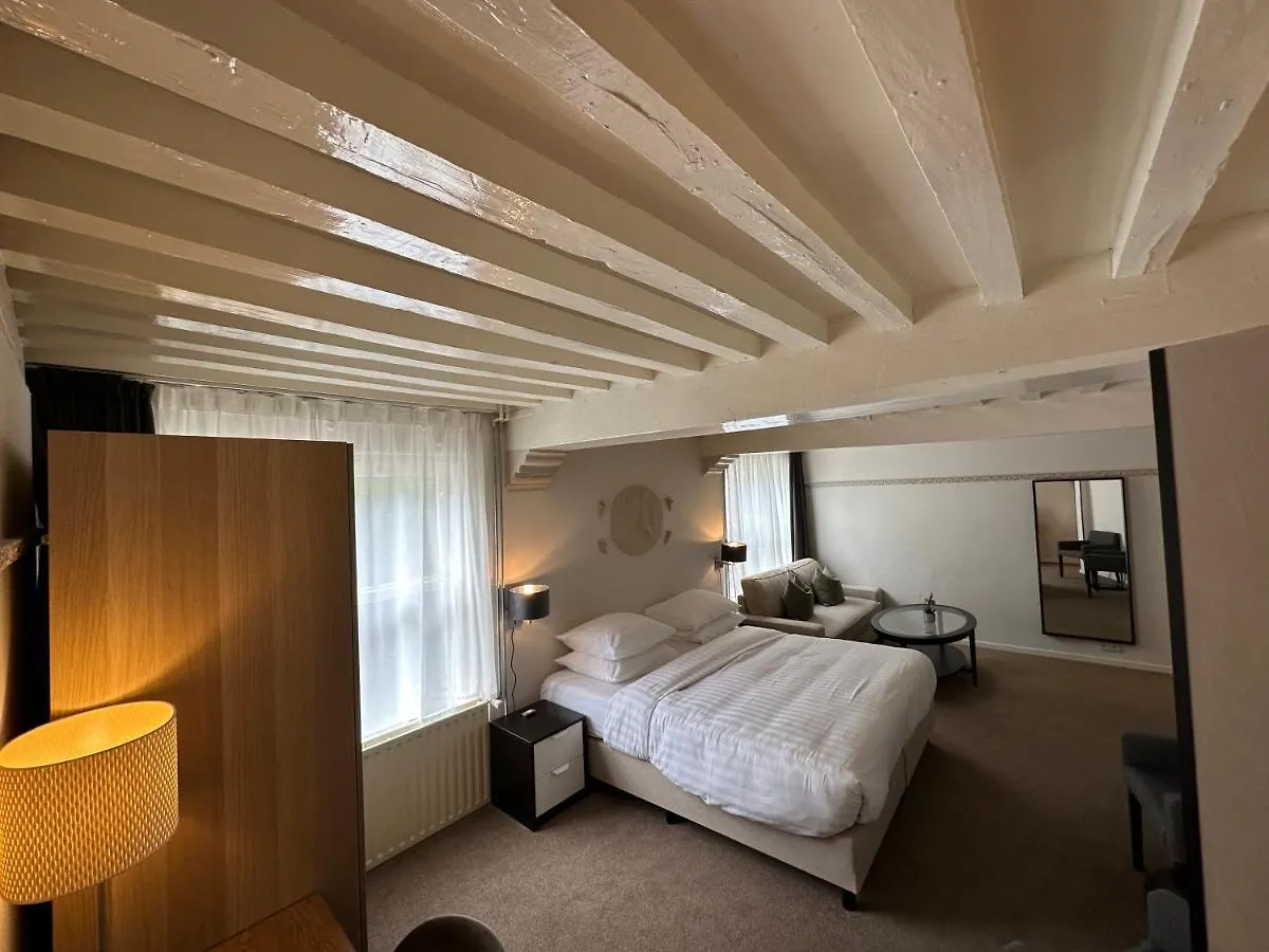 Hotel Grand Canal Delft 3*,