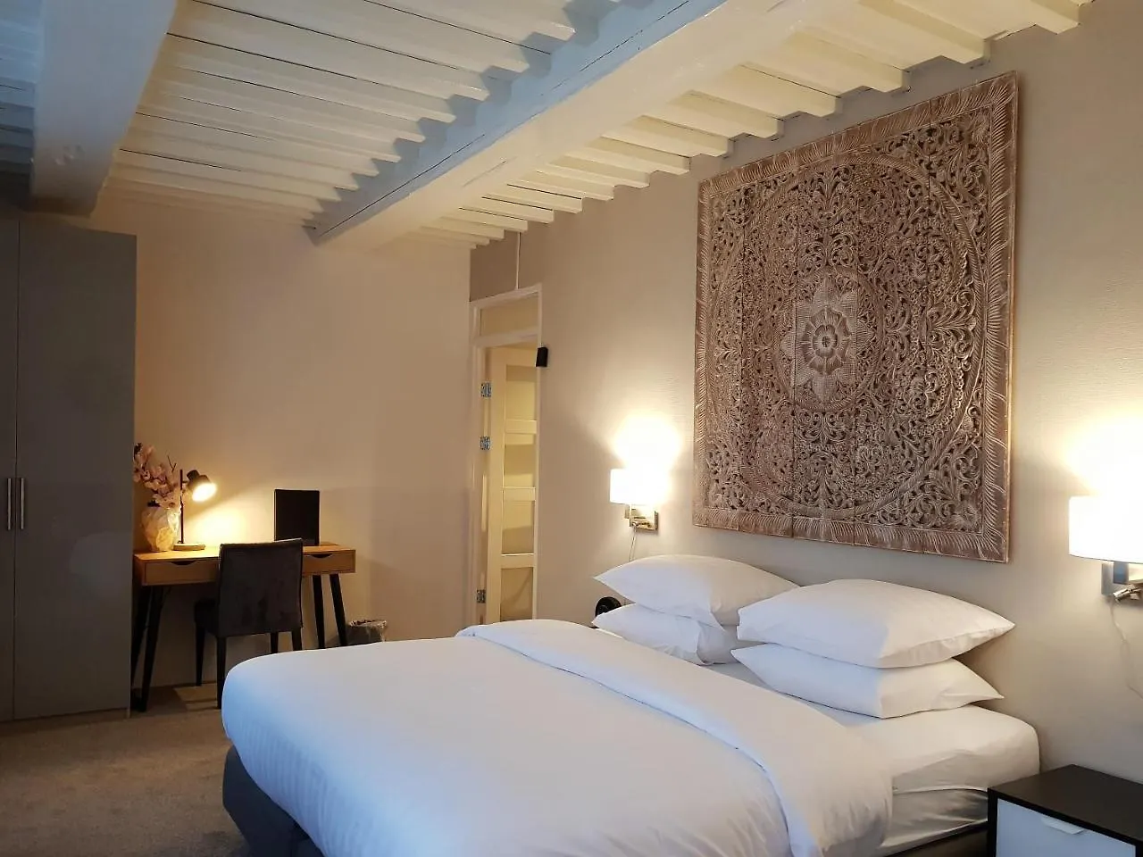 Hotel Grand Canal Delft 3*,  Netherlands
