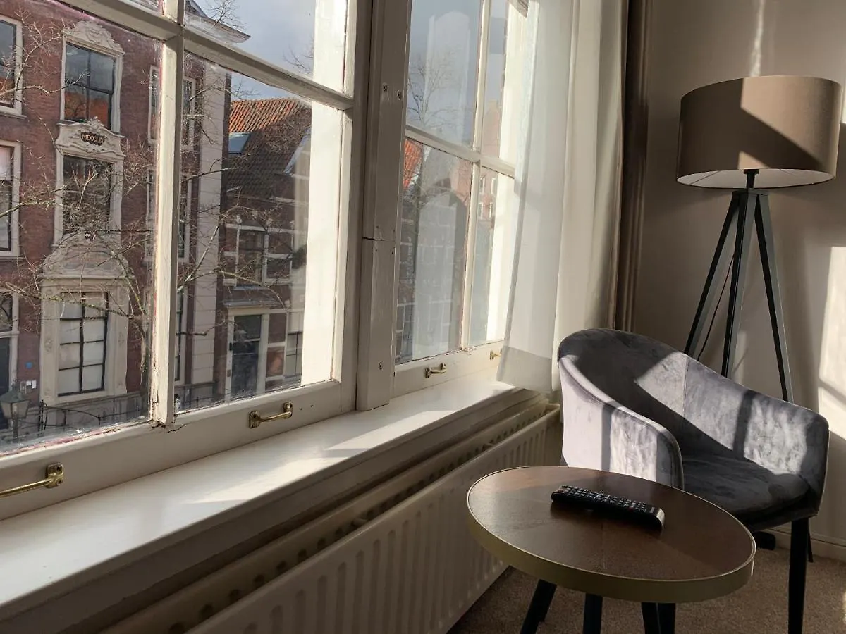 Hotel Grand Canal Delft 3*,